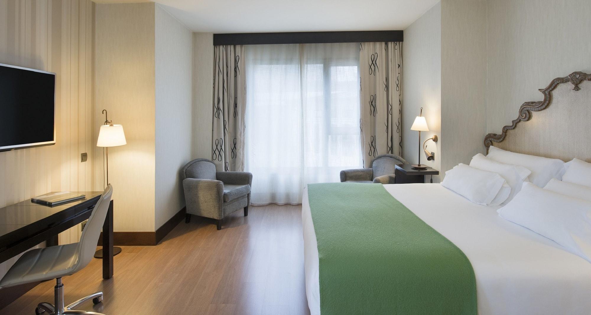 Palacio De Aviles Affiliated By Melia Eksteriør billede A room at the hotel
